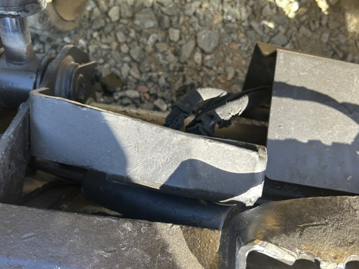 caterpillar-247b3-image-14