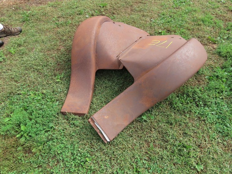 1920's-chevrolet-front-fenders-image-2