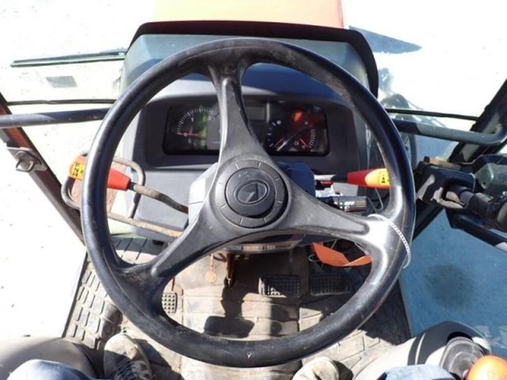 kubota-m7040d-image-13