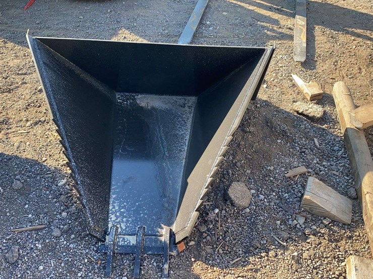 jmr-stump-bucket-image-1