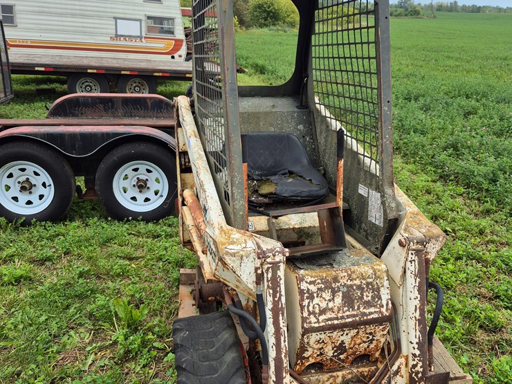 bobcat-310-image-3