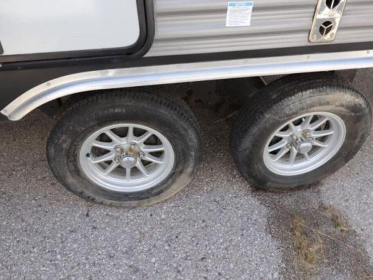 2020-catalina-241rls-travel-trailer-5zt2canb1lu034-image-34