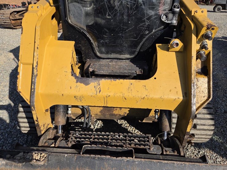 caterpillar-259d-image-13
