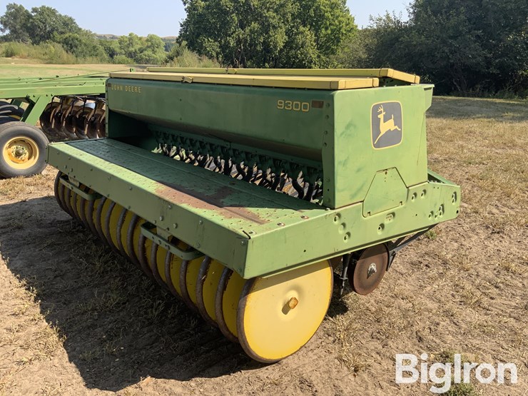 john-deere-9300-image-5