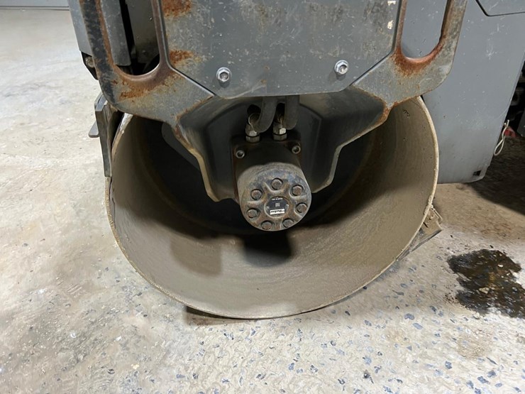 2021-wacker-neuson-rd12a-90-image-10