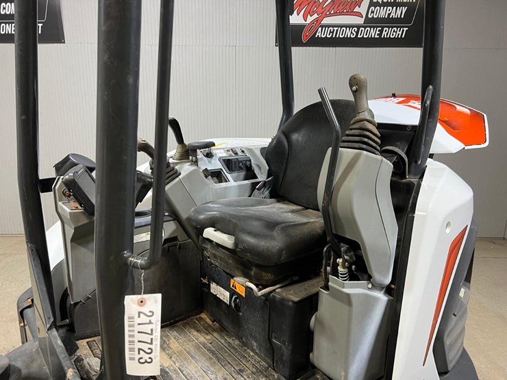 2021-bobcat-e50-image-25