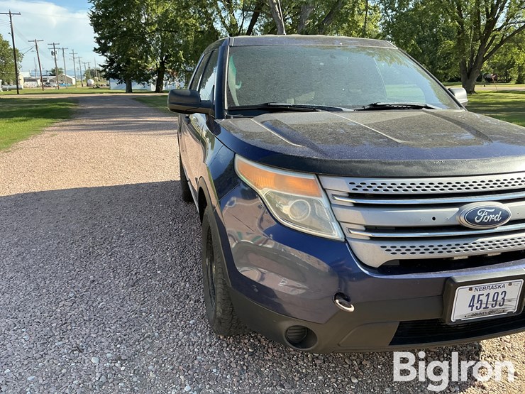 2011-ford-explorer-image-10