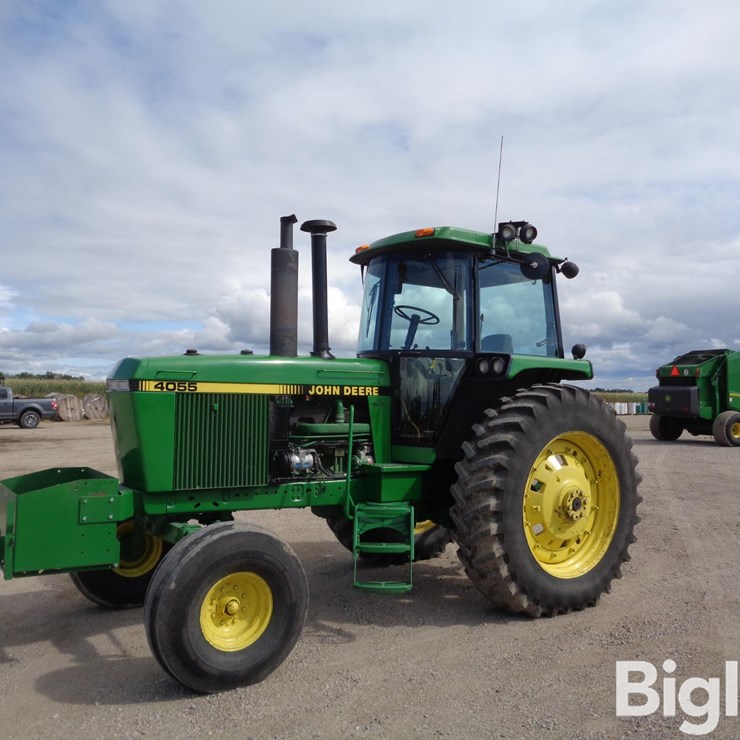 1990 JOHN DEERE 4055