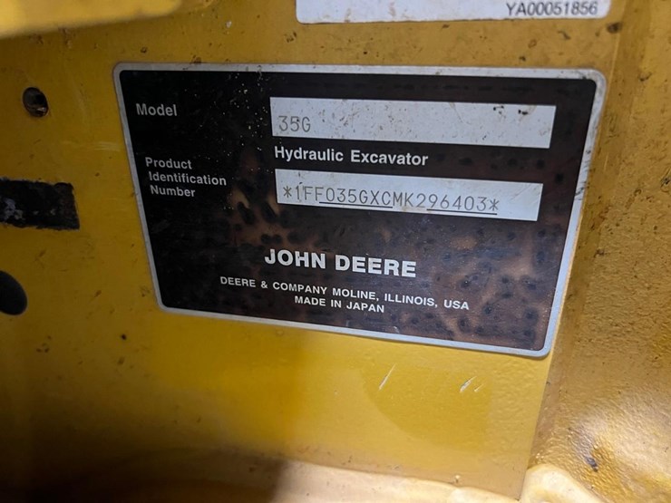 2022-deere-35g-image-36