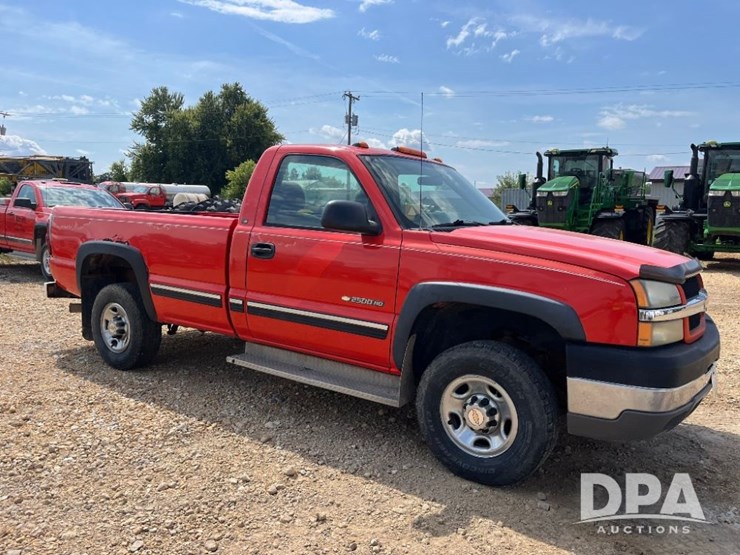 2004-chevrolet-2500hd-image-6