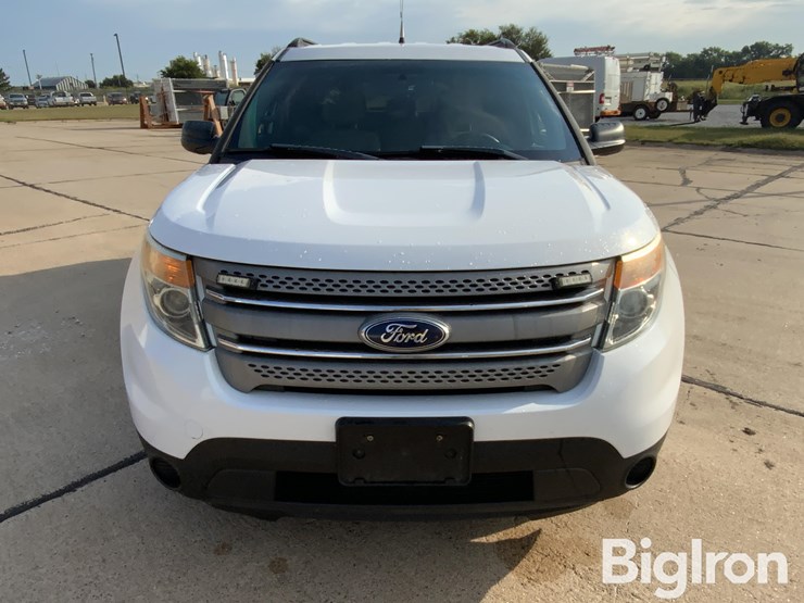 2013-ford-explorer-image-2