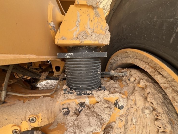 2021-volvo-a60h-image-20