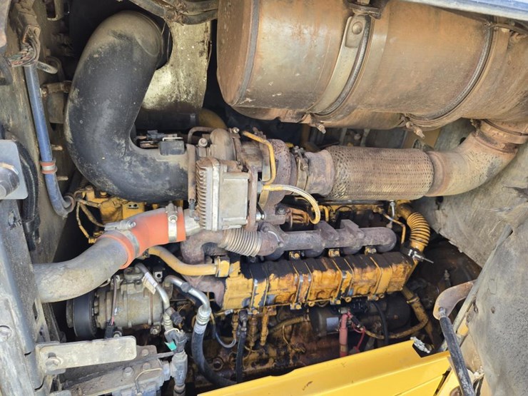 deere-624k-image-51