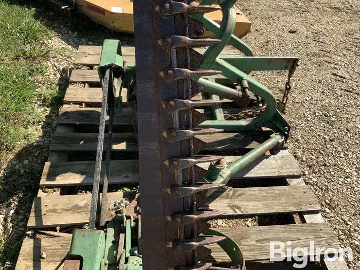 john-deere-350-image-16