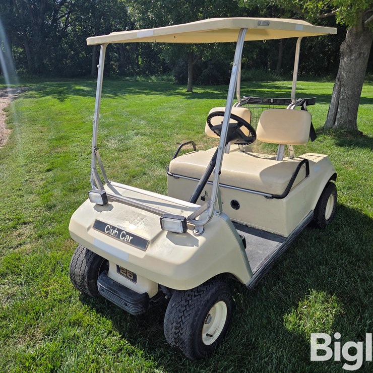1994 Club Car 28115G04 Electric Golf Cart