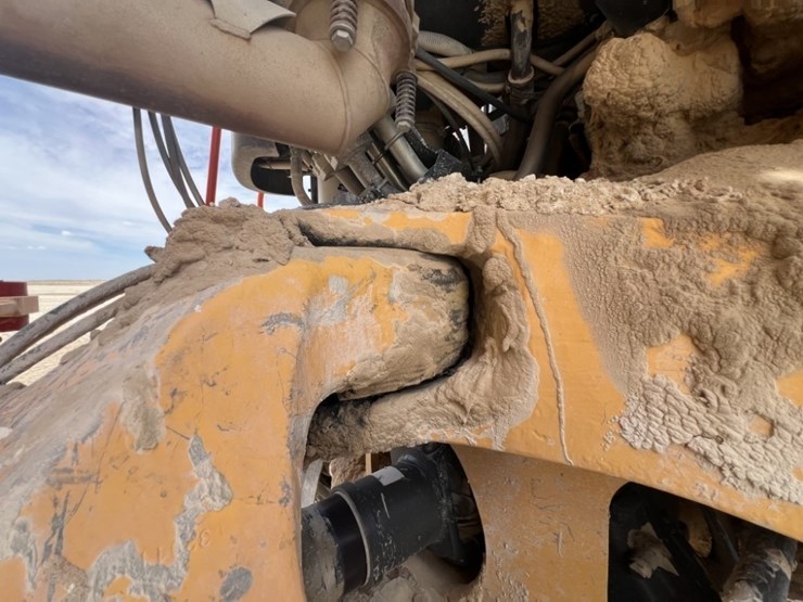 2021-volvo-a60h-image-26