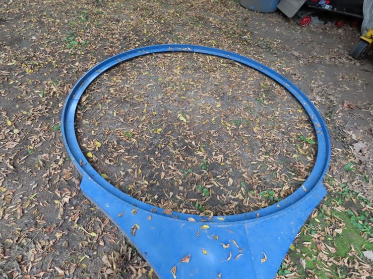 newly-made-72-inch-sign-pole-and-bracket-image-2