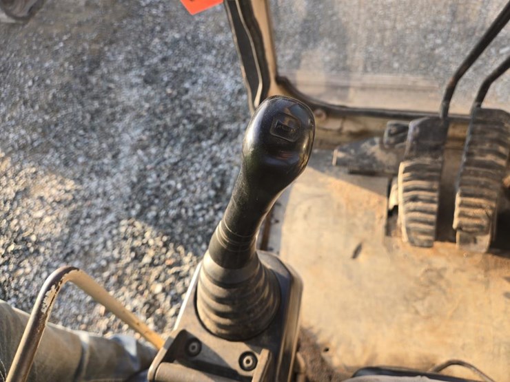 caterpillar-312-image-56