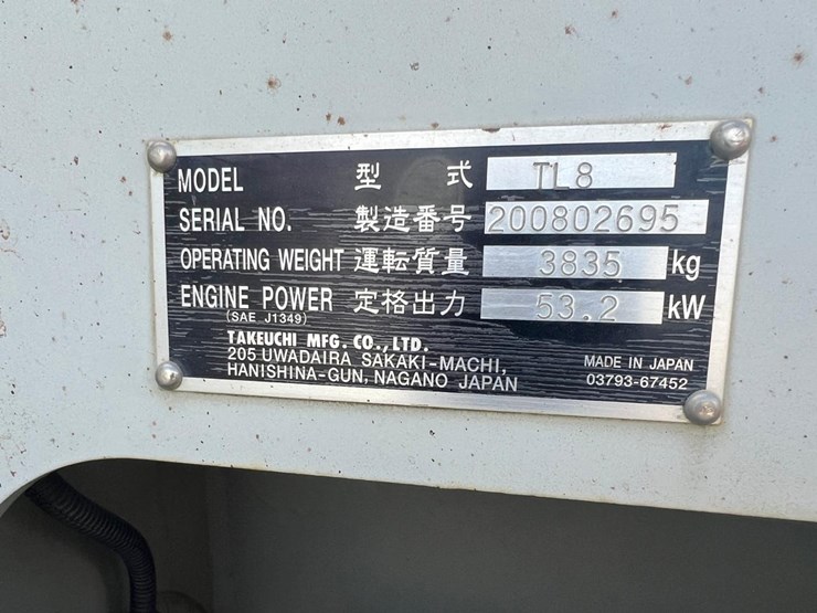 2016-takeuchi-tl8-image-28