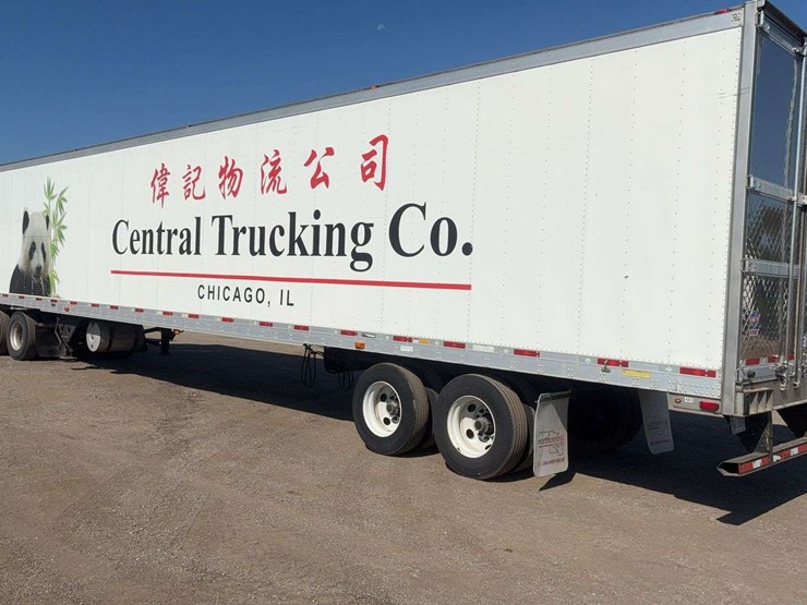 2020-utility-3000r-reefer-image-4