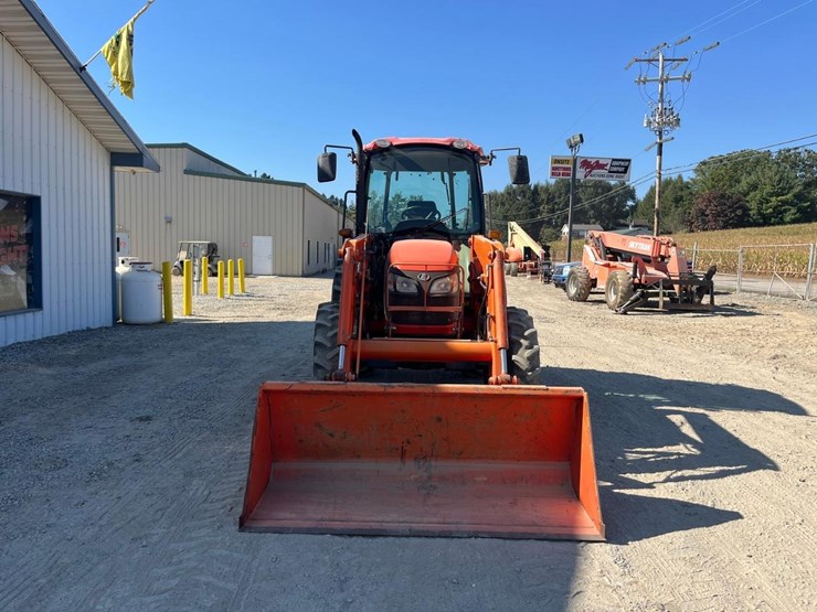 2013-kubota-m7040-image-9