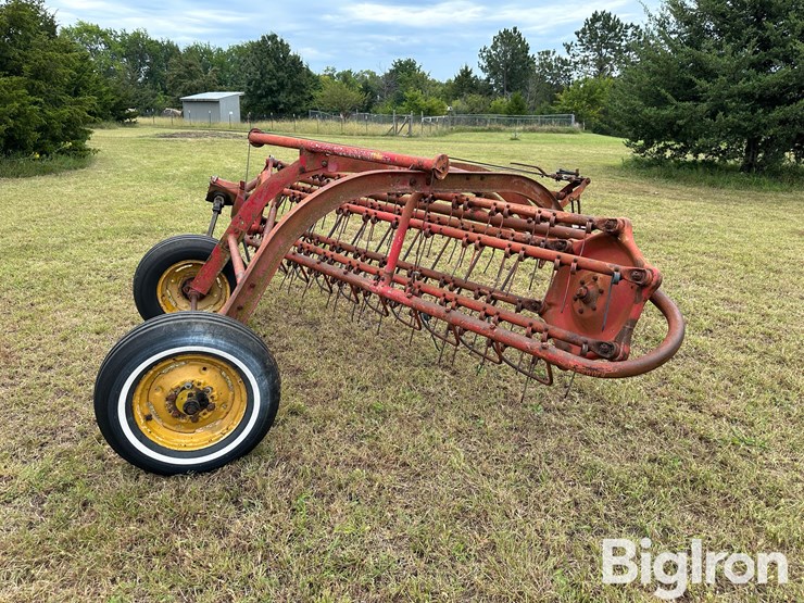 massey-ferguson-86-image-5