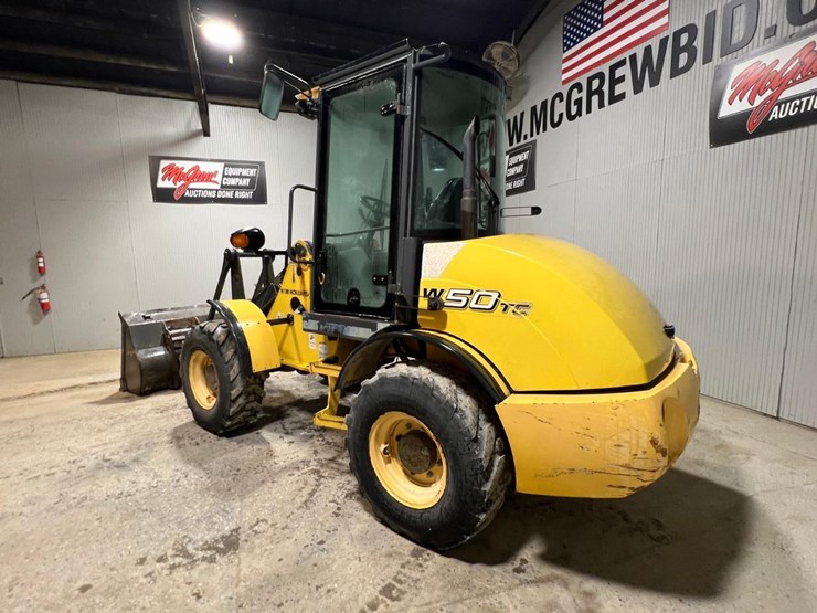 new-holland-w50tc-image-3