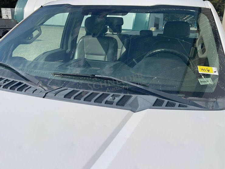 2017-ford-f150-image-12