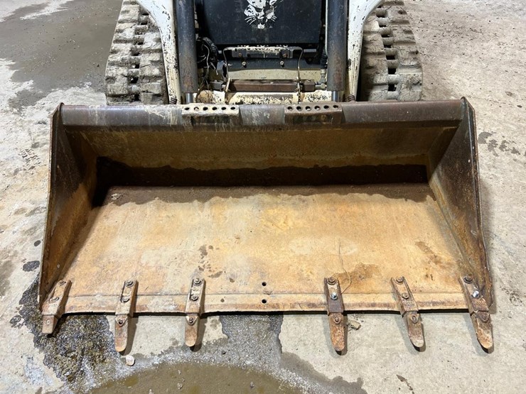 2022-bobcat-t64-image-10