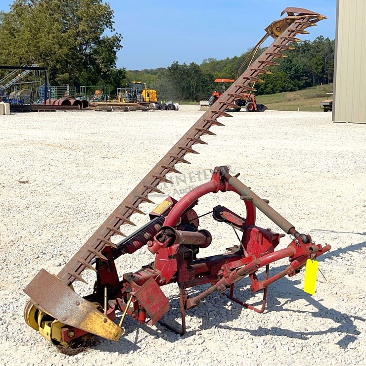 NEW HOLLAND 451