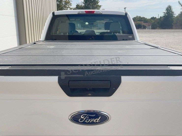 2017-ford-f150-image-25