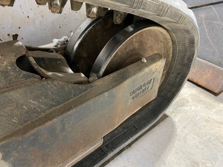 2021-bobcat-t76-image-21