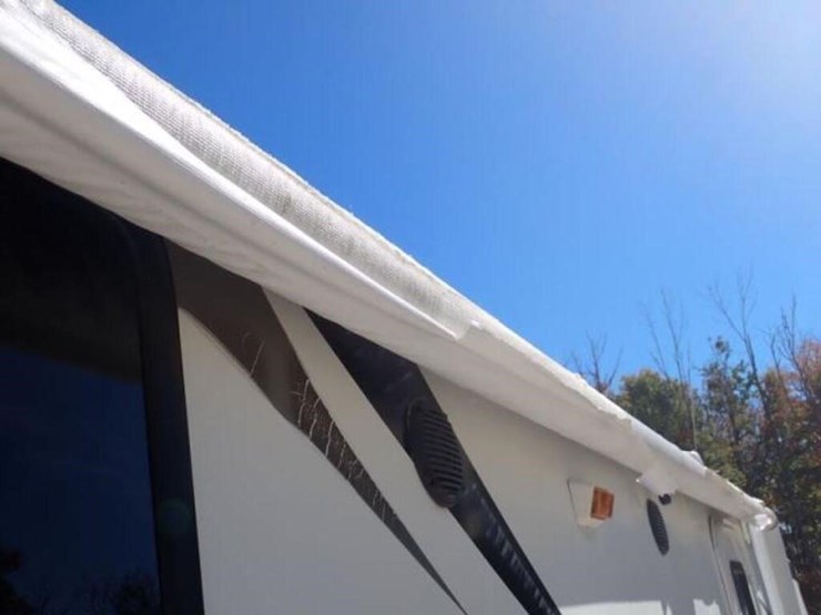 2012-skyline-nomad-t/a-travel-trailer-1se200r21cf0-image-98