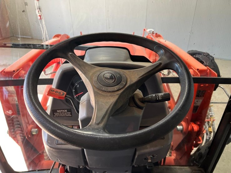 2021-kubota-la805-image-23