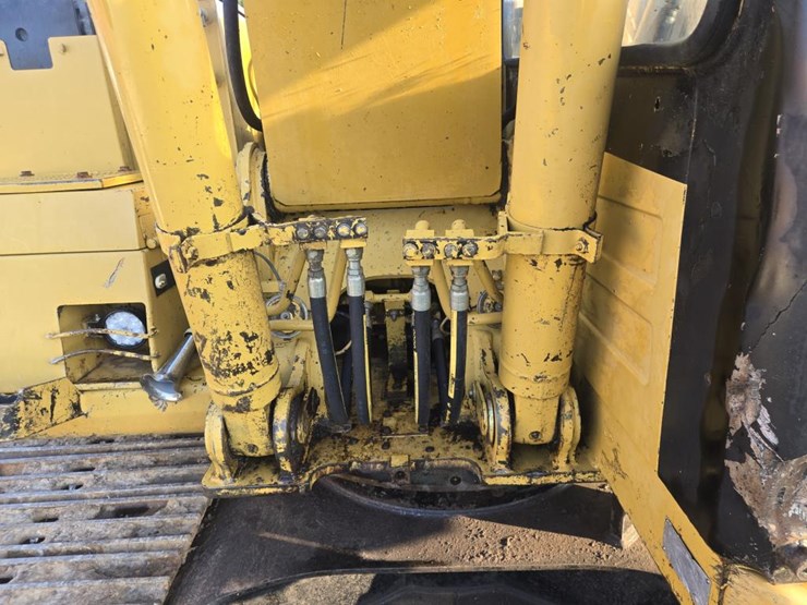 caterpillar-312-image-31