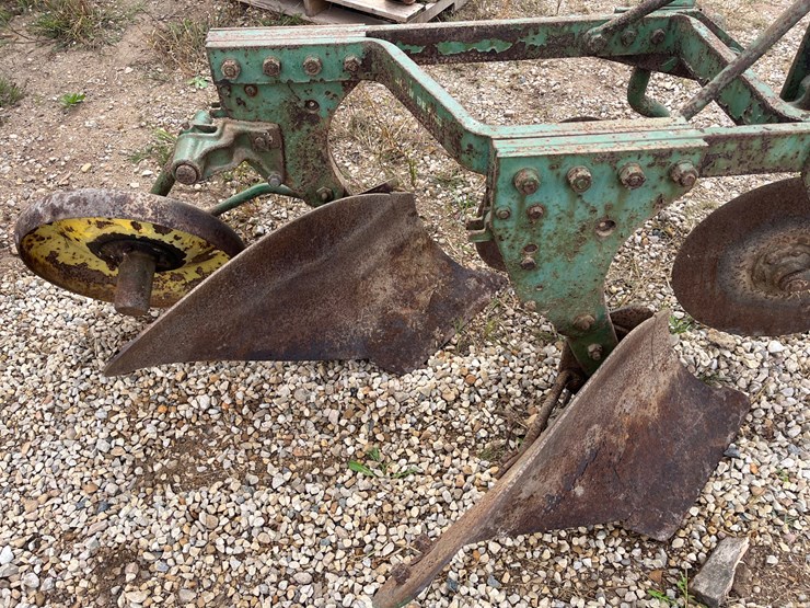john-deere-2-image-2