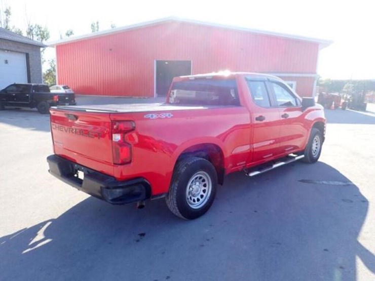 2022-chevrolet-silverado-1500-image-5