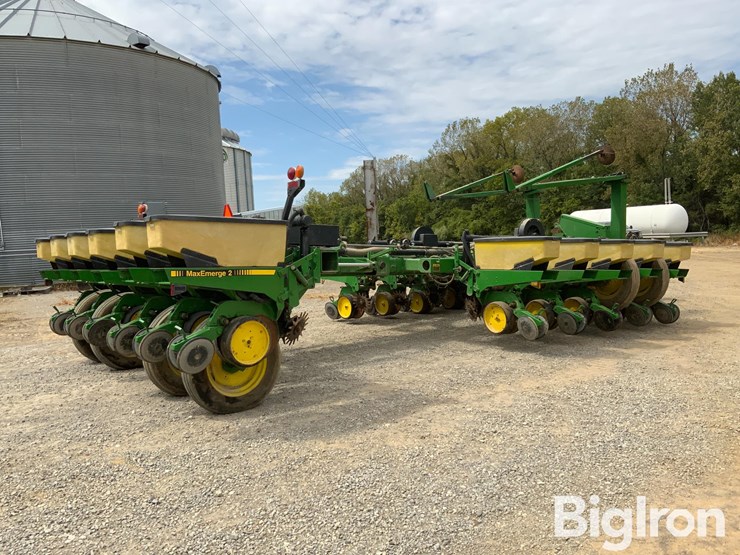 john-deere-7200-image-5