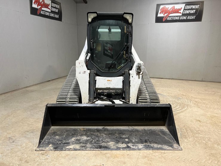 2020-bobcat-t870-image-8