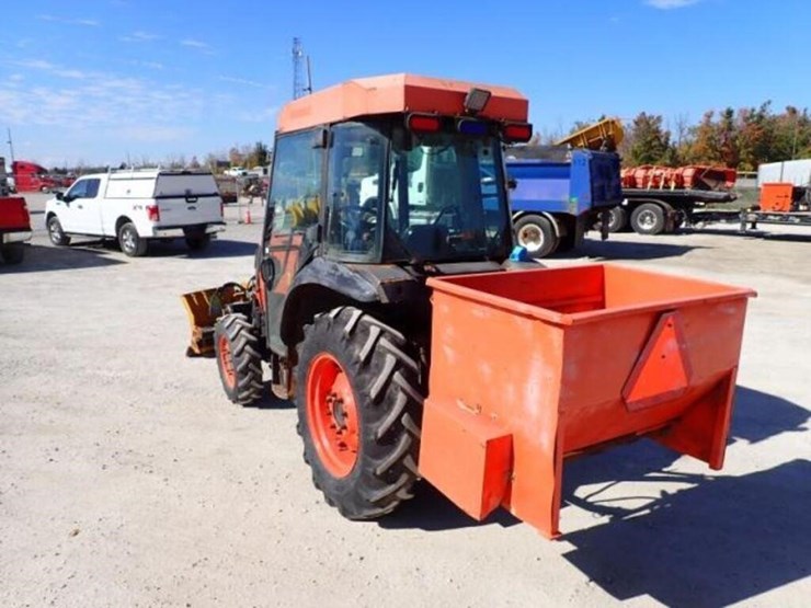 kubota-m7040d-image-7