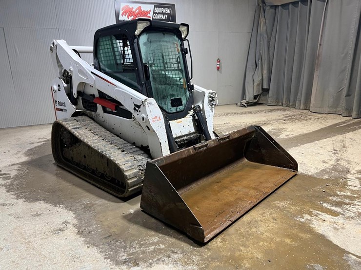 2015-bobcat-t770-image-7