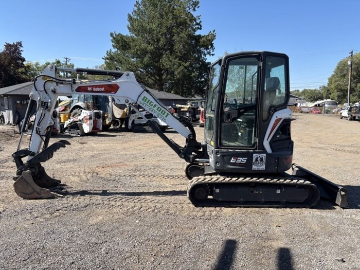 2022-bobcat-e35i-image-2