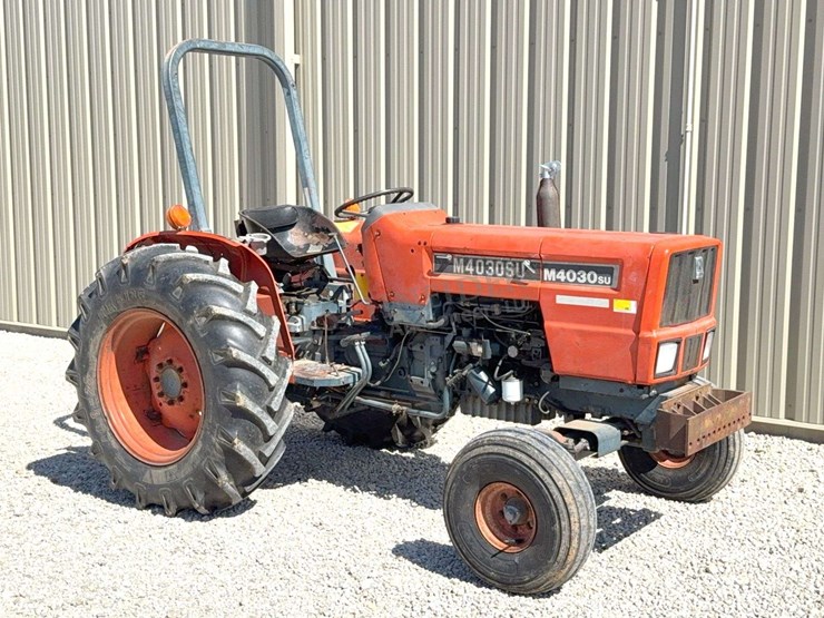 kubota-m4030-image-1