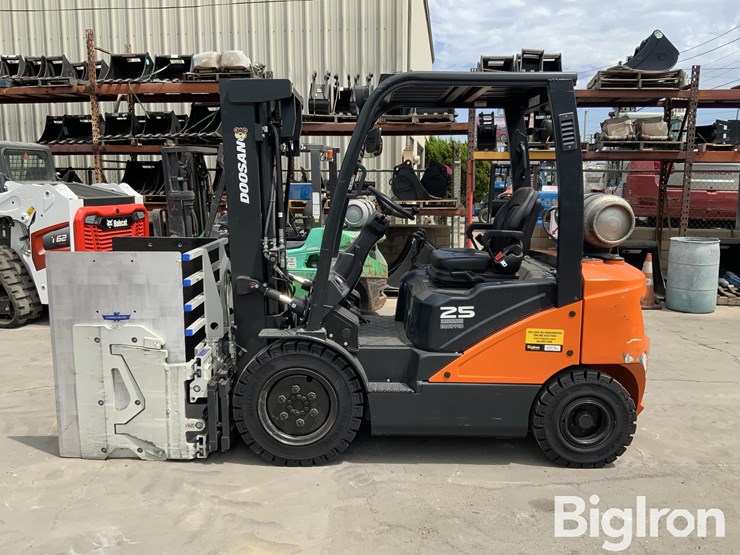 2023-doosan-g25n-7-image-8