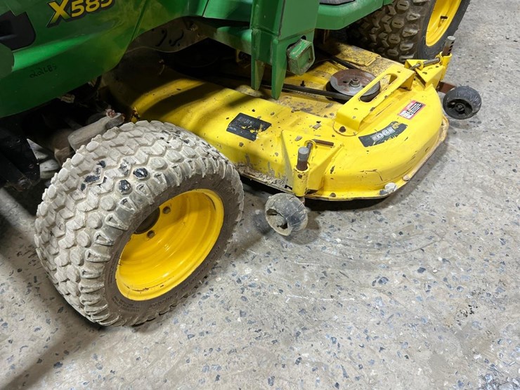 john-deere-5.5-image-12