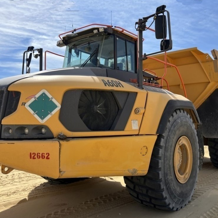 2020 VOLVO A60H