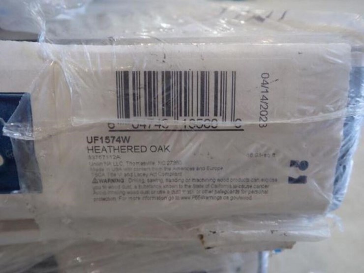 qty-of-assorted-laminate-flooring-image-6