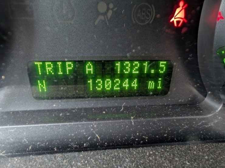 2010-ford-edge-image-30
