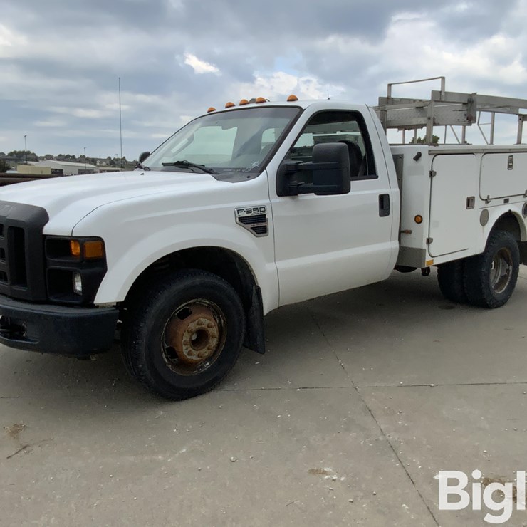 2008 FORD F350 XL