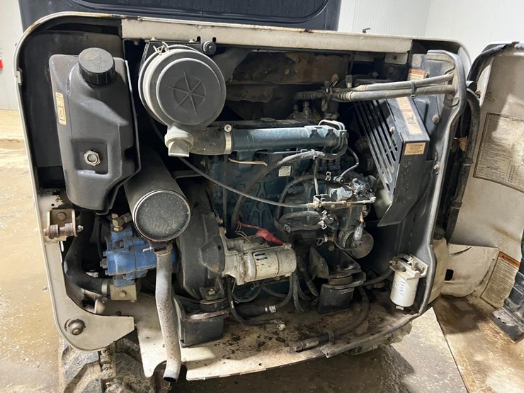 bobcat-331g-image-17